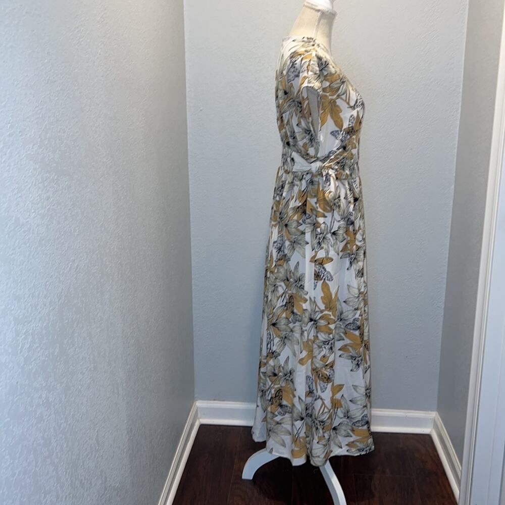 HIKA Floral and Butterflies MIDI Dress - NWT - Size M - Picture 8 of 13